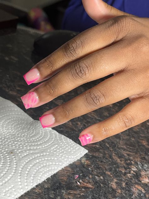 Back To School Nails Short Acrylic, Back To School Nails 10-11, Birthday Nails Short Acrylic, Nails For 3rd Grade Short, Short Nails For Back To School, Nail Inspo 13 Yo, Back To School Nails 4th Grade, Pink Short Nails With Design, 6th Grade Nails Short