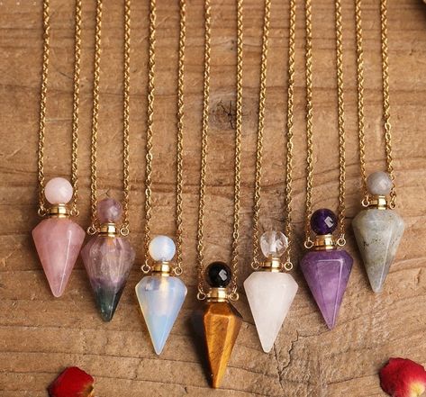 Small Perfume Bottles, Pendulum Necklace, Handmade Crystal Necklace, Vial Necklace, Perfume Diffuser, Aromatherapy Jewelry, Crystal Perfume Bottles, Bottle Pendant, Picture Pendant