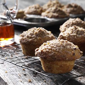 Morning Maple Muffins Recipe from Taste of Home -- shared by Elizabeth Talbot of Lexington, Kentucky Maple Muffins, Muffins Blueberry, Rhubarb Muffins, Doughnut Muffins, Maple Recipes, Maple Syrup Recipes, Tin Recipes, Muffin Bread, Zucchini Muffins