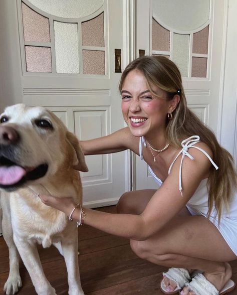 Blonde Dog Aesthetic, Puppy Love Aesthetic, Girly Dog Aesthetic, Girl And Dog Aesthetic, Girl And Golden Retriever Aesthetic, Girl And Her Dog Aesthetic, Dog Girl, Dog Aesthetic, Girl And Dog