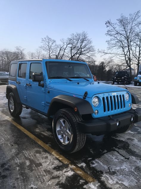 Jeep wrangler chief blue Chief Blue Jeep Wrangler, Light Blue Jeep Aesthetic, Cute Jeep Interior, Blue Jeep Aesthetic, Jeep Color Ideas, Light Blue Jeep Wrangler, Blue Jeep Wrangler Accessories, Blue Jeep Wrangler Aesthetic, Jeep Wrangler Accessories Interiors