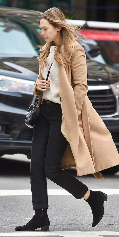 Elizabeth Olsen Street Style Elizabeth Olsen Street Style, Olsen Street Style, Elizabeth Olsen Style, Olsen Fashion, Elizebeth Olsen, Lizzie Olsen, Chateau Marmont, The Fashion Spot, The Chateau