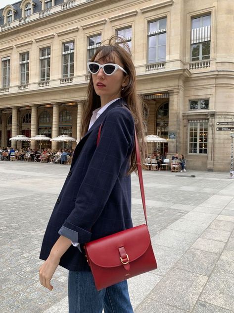 Red leather A.P.C. bag, Navy blue balzer Early Fall Work Outfits, Red Bag Outfit, Black Wrap Coat, Apc Bag, Paris In August, Parisian Winter, Parisian Look, October Fashion, Nyc Fall