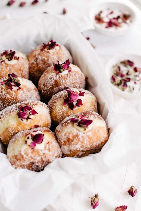 Brioche Doughnuts with Vanilla Rose Pastry Cream Rose Donut, Brioche Doughnuts, Doughnuts Photography, Rose Pastry, Baking Lessons, Pastry Cream Recipe, Doughnut Shop, Filled Donuts, Doughnut Recipe