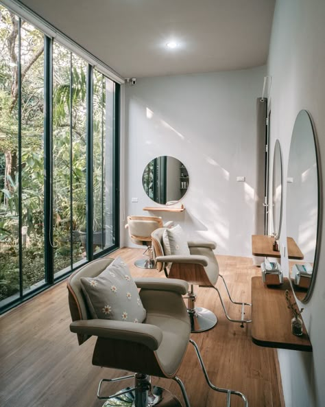 Private Hair Salon Room, Hair Salon Private Room Ideas, Japanese Hair Salon Interior Design, Private Salon Room, Hair Salon Room In Home, Holistic Hair Salon, Minimal Hair Salon, Private Hair Salon, Home Beauty Room