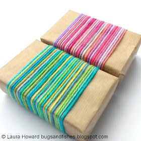 Bugs and Fishes by Lupin: Gift Wrapping with Yarn & Embroidery Thread Laura Howard, Japanese Wrapping, Leftover Yarn, Colorful Gift Wrapping, Gift Wrapping Inspiration, Gift Wrapping Ideas, Abstract Art Diy, Gift Wrap Box, Brown Paper Packages