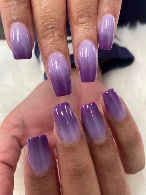 Purple Ombre Nails Acrylic, Purple Nail Polish Ideas, Ombre Nail Colors Ideas Summer, Ombre Purple Nails Acrylic, Purple Ombre Gel Nails, Purple Nail Designs For Wedding, Purple Ombre Nails Square, Hombre Purple Nails, Ombré Nails Purple