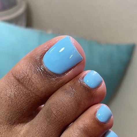 Blue Pedicure, Blue Toe Nails, Gel Pedicure, Blue Toes, Gel Toe Nails, Dnd Gel Polish, Acrylic Toes, Gel Toes, Cute Toe Nails