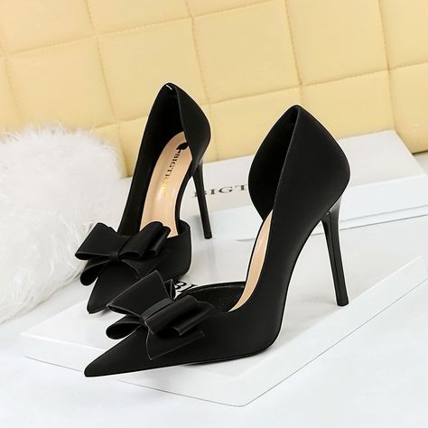 Black Suede-lined High Heel Heels, Butterfly Knot, Pump Types, Super High Heels, Hollow Design, Wedding Heels, Fashion High Heels, Black Heels, Elegant Woman