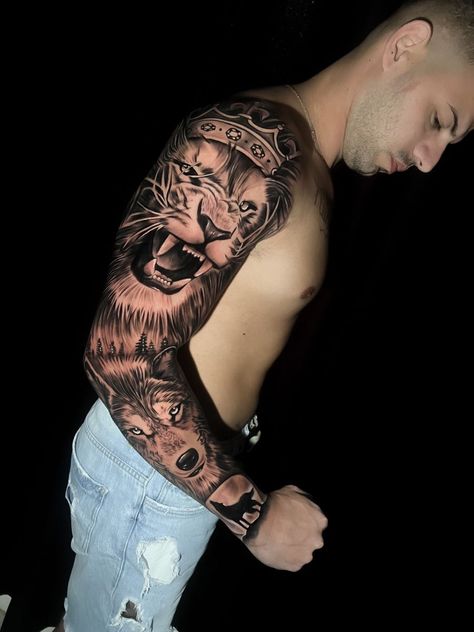 Lion Wolf Tattoo Sleeve, Lion Wolf Tattoo, Ancient Viking Art, Lion Sleeve, Balinese Tattoo, Unique Hand Tattoos, Lion Tattoo Sleeves, Wolf Tattoo Sleeve, Last Kingdom