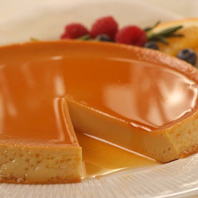 Vanilla Flan Recipe, Vanilla Flan, Flan Recipes, Caramel Flan, Spanish Desserts, Flan Recipe, Milk Recipes, Trifle, Mexican Recipes