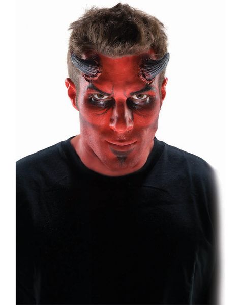 Devil Makeup, Halloween Make-up Looks, Halloween Costume Store, Horror Make-up, Fantasy Fest, Devil Halloween, Zombie Walk, Devil Costume, Amazing Halloween Makeup