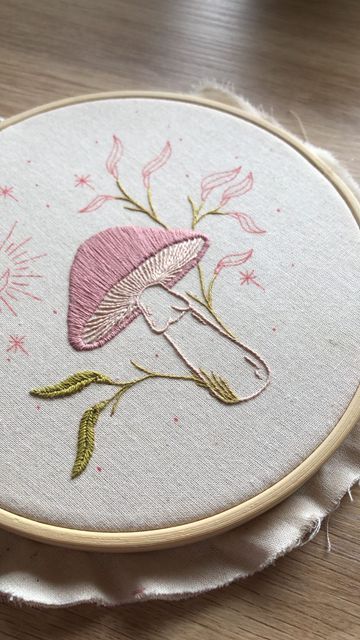 Mushroom Embroidery Pattern, Easy Embroidery Patterns, Diy Mushroom, Mushroom Embroidery, Embroider Ideas, Simple Hand Embroidery Patterns, Pink Mushroom, Digital Embroidery Patterns, Beginner Knitting Patterns