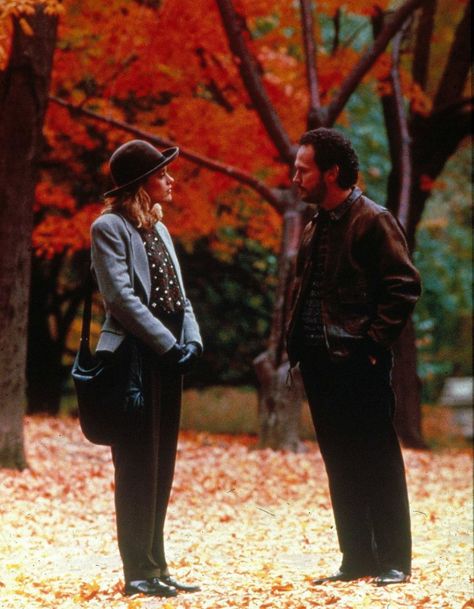 Meg Ryan Fall Fashion, Meg Ryan Outfits, Movies For Fall, Rom Com Aesthetic, Meg Ryan Fall, Best Fall Movies, Best Movie Couples, Judy Greer, Woody Allen Movies