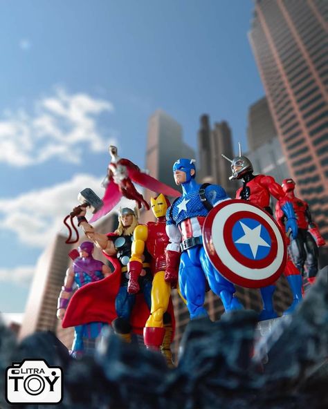 Marvel Legends Display, Marvel Legends Action Figures, Marvel Figure, Toy Photography, Marvel Action Figures, Marvel Toys, Figure Photo, Marvel Comics Wallpaper, Figure Photography