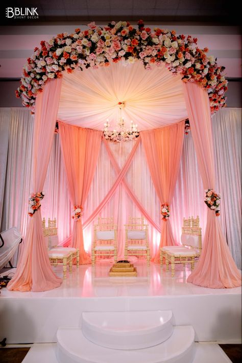 Marriage Hall Decoration, Mandap Design, Elegant Wedding Decor, Indian Wedding Decor, Wedding Hall Decorations, Wedding Background Decoration, Wedding Entrance Decor, Most Paused Movie Scenes, Mandap Decor