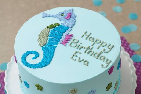 Personalized Party Cakes - Wilton class at Michaels Seahorse Cake Birthdays, Seahorse Cake, Decorate Your Own Cake, Food Decorating, Wilton Cake Decorating, Ocean Party, Wilton Cakes, Birthday Stuff, Mermaid Cakes