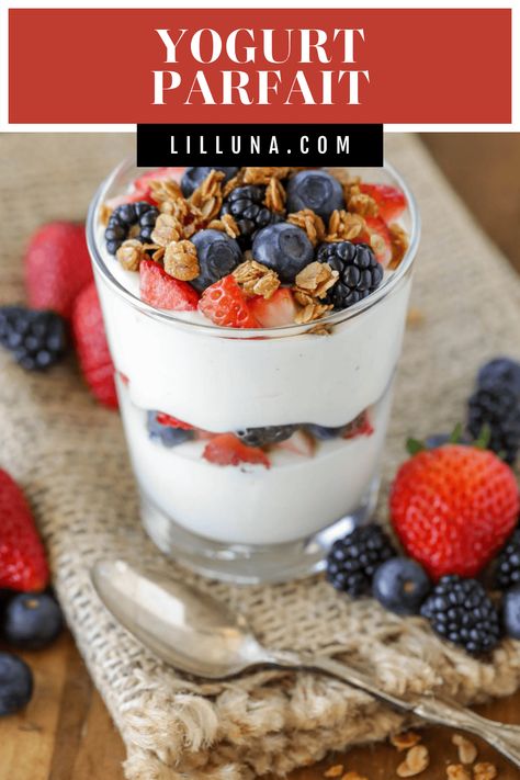 Fresh & Creamy yogurt parfaits are filled with fresh fruit and topped with crunchy granola. They are perfect for breakfast or dessert! #yogurtparfaits #yogurt #parfait #healthybreakfast #breakfast Yogurt Parfait Recipe, Yogurt Parfaits, Creamy Yogurt, Coconut Peanut Butter, Eat Something, Parfait Recipes, Granola Breakfast, Fruit Yogurt, Crunchy Granola