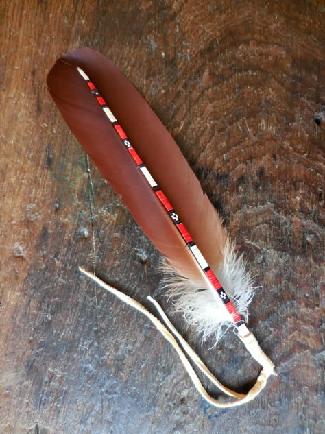 Natural feather - Not painted/dyed. Porcupine quillwork. Etsy - Silver Turtle. Porcupine Quill Jewelry Native Americans, Painted Feathers Ideas, Crafts With Feathers, Feathers In Hair, Native Feathers, Painting Feathers, Smudge Feathers, Smudge Fans, Beaded Feathers