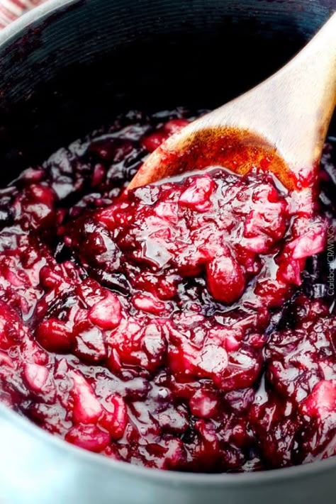 Cranberry Sauce Slow Cooker, Holiday Crockpot, Best Cranberry Sauce, Pineapple Sauce, Cranberry Relish, Cranberry Sauce Recipe, Carlsbad Cravings, Vegan Thanksgiving Recipes, Cranberry Sauce Homemade