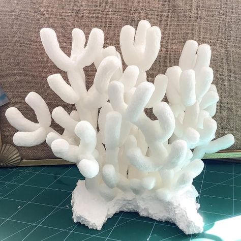 Fake Coral From Packing Worms : 4 Steps (with Pictures) - Instructables Fake Coral Diy, Coral Reef Display, How To Make Coral Color, Balloon Coral Reef, Coffee Filter Coral Reef Diy, Coffee Filter Coral, Coral Reef Background, Diy Coral Reef, Underwater Decor