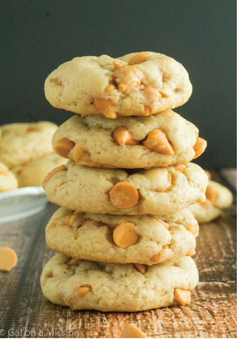 Refrigerator Cookies Recipes, Butterscotch Chip, Butterscotch Cookies, Snack Mixes, Deserted Island, Delicious Sweets, Making Cookies, Butterscotch Chips, Oreo Dessert