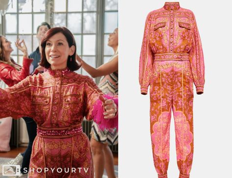 Elsbeth: Season 1 Episode 7 Elsbeth's Printed Jumpsuit Elsbeth Tascioni Outfits, Escape The Night, 19 Kids And Counting, Tv Show Outfits, The Daily Show, 90 Day Fiance, Brooklyn Nine Nine, Eva Longoria, Batwoman