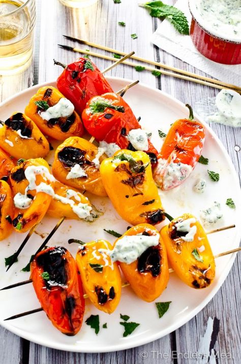 Grilled Mini Peppers with Minty Tzatziki Easy Bbq Side Dishes, Mini Bell Peppers, Mini Peppers, Tzatziki Recipes, Grilled Peppers, Stuffed Mini Peppers, Easy Bbq, Side Dishes For Bbq, Sweet Peppers