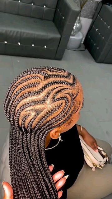 Braids Connect on Instagram: "Cornrow Braids #braidsconnect #intimemodel" Corn Row Braids With Heart, Detailed Cornrows, Cornrows With Heart Design, Cornrow Heart, Cornrow Designs For Women, All Back Cornrows Hairstyles, Corn Rows With Heart Design, Corn Row Braids, Two Cornrow Braids