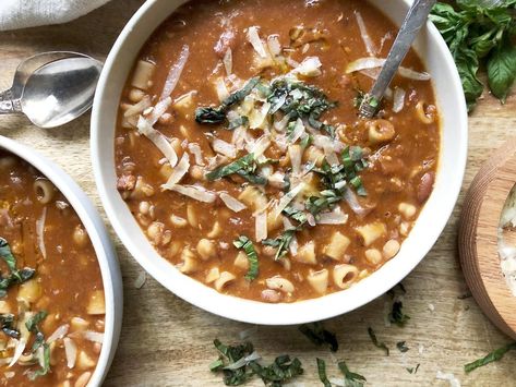 Learn more about Ina Garten's 16 Bean Pasta e Fagioli from SideChef! 16 Bean Soup, Pasta E Fagioli Soup, Fagioli Soup, Bean Pasta, Pasta Fagioli, Ina Garten Recipes, Dry Beans, Pasta E Fagioli, Winter Evening