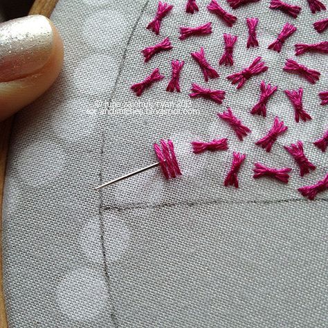 Stitch Tutorial, Pola Kristik, Embroidery Stitches Tutorial, Hand Work Embroidery, Needlework Embroidery, Handwork Embroidery Design, Simple Embroidery, Sewing Needle, Embroidery Craft