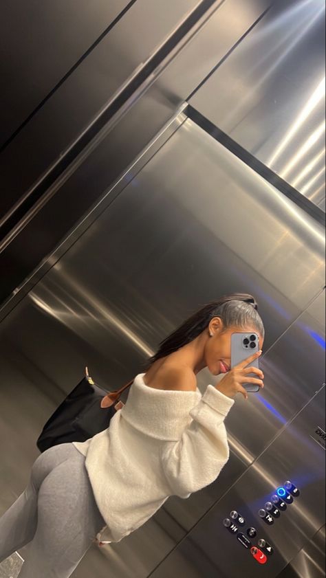 304 Aesthetic, Cute Airport Fits, Baddies Outfit Ideas, Legging Court, Cute Lazy Day Outfits, Cute Lazy Outfits, Lazy Day Outfits, Baddie Outfits Casual, Cute Simple Outfits