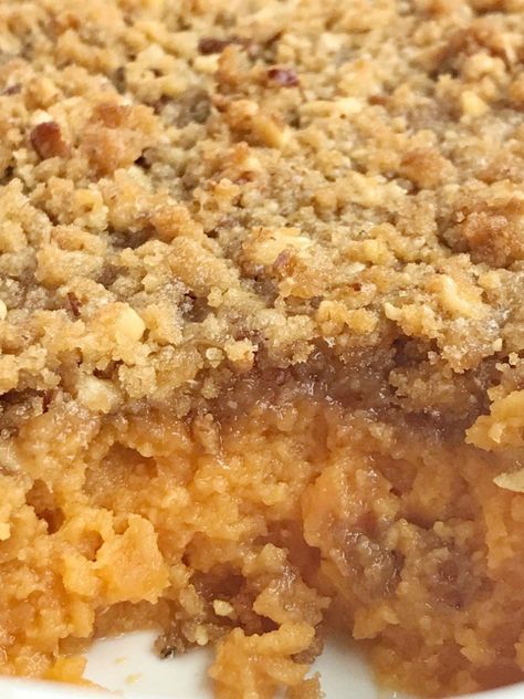 Praline Sweet Potato Casserole, Sweet Potato Casserole With Canned, Sweet Potato Casserole Thanksgiving, Potato Casserole Thanksgiving, Canned Sweet Potato Casserole, Canned Sweet Potato Recipes, Casserole Thanksgiving, Best Sweet Potato Casserole, Chicken Cornbread