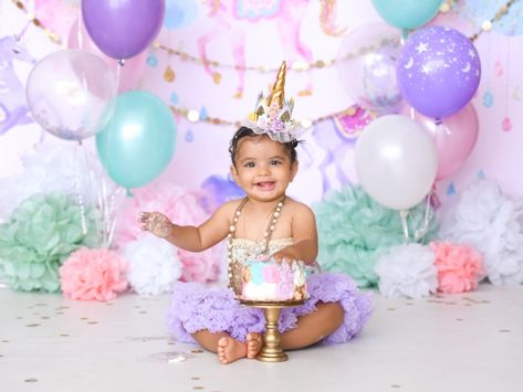 First Birthday Cake Smash Girl, Unicorn Theme Cake, Cake Smash Girl, 1st Birthday Centerpieces, Unicorn Cake Smash, Unicorn First Birthday, Smash Photoshoot, Cake Smash Theme, Cake Smash Pictures