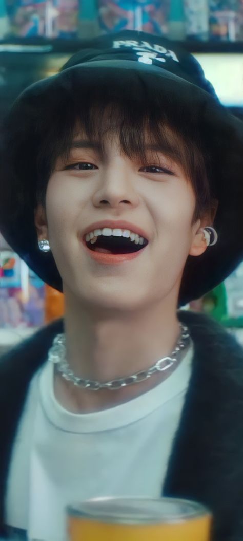 Seungmin Smile Wallpaper, Seungmin Puppy Eyes, Seungmin Smiling, Seungmin Smile, Seungmin Wallpaper, I Love You Puppy, Smile Wallpaper, Puppy Wallpaper, Love Your Smile