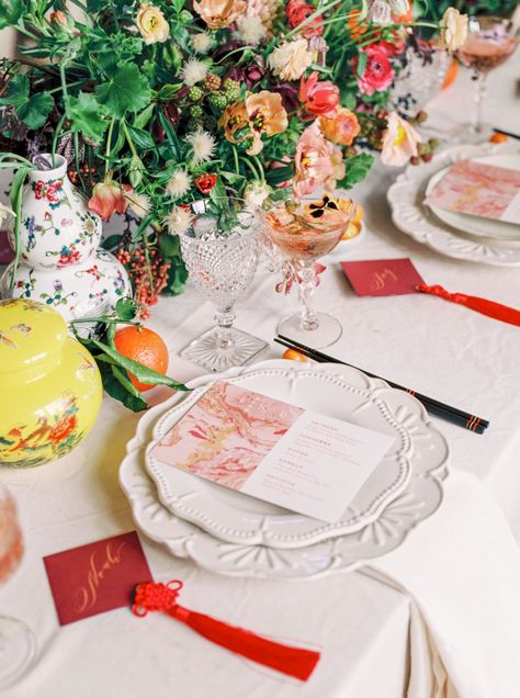 La Tavola Fine Linen Rental: Velvet Oatmeal with Topaz White Napkins | Photography: Carlos Hernandez, Styling & Design: Joy Proctor Design, Florals: Myrtle et Olive, Paper Goods: Steady Hands Creative, Chairs: Classic Vintage Rentals, Backdrop Painting: Heather Siu Lunar New Year Dinner, New Year Dinner Party, Chinese Tea Ceremony Dress, Wedding Decoration Checklist, Red Chinese Wedding Dress, Chinese Wedding Ideas, Chinese Wedding Favors, New Years Dinner Party, Chinese New Year Ideas