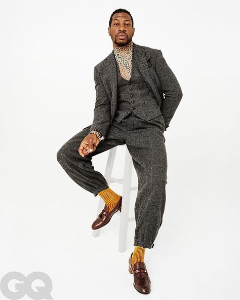 Jonathan Majors #lovecraftcountry #fashion #blackmenarebeautiful Jonathan Majors, Men Photoshoot, Black Actors, Gq Men, Men Photography, Gq Magazine, Don Juan, Sharp Dressed Man, Three Piece Suit