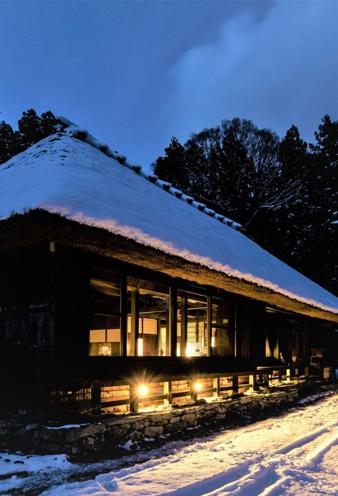 Experience Rural Life in a Restored Farmhouse, in Tokushima’s Iya Valley | JAPAN Monthly Web Magazine | JNTO Japan Farmhouse, Iya Valley, Restored Farmhouse, Tokushima, Hidden Valley, Thatched Roof, Rural Life, Japanese House, Web Magazine