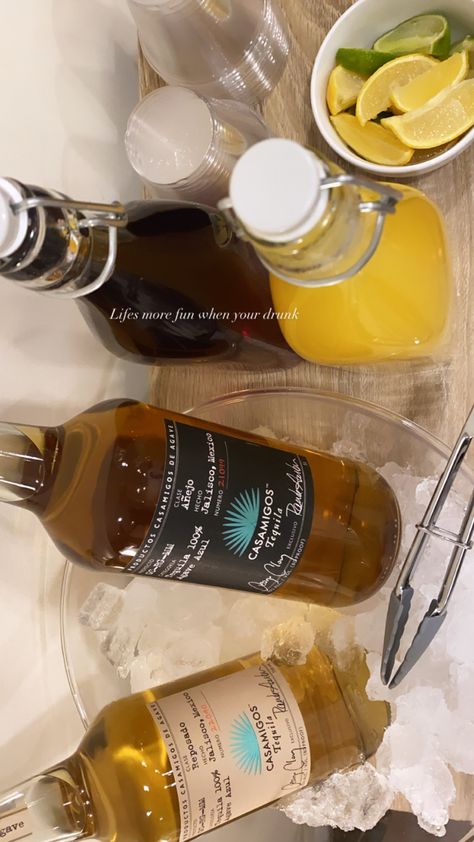 Wine And Liquor Mixed Drinks, Casamigos Drinks, Casamigos Aesthetic, Casamigos Tequila Drinks, Bartender Guide, Liquor Aesthetic, Drinks Liquor, Casamigos Tequila, Friend Trip