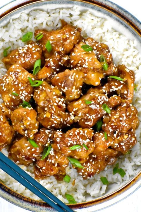 General Tso's Chicken - GypsyPlate Best Asian Recipes, Garlic Sauce For Chicken, Miso Chicken, Hoisin Chicken, General Tso's Chicken, Tso Chicken, Wok Recipes, General Tso Chicken, Bacardi Rum