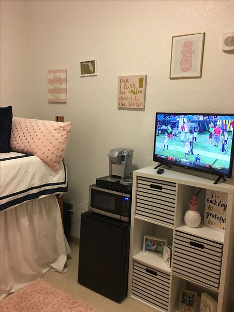 FAU dorm room College Dorm Room Picture Ideas, Dorm With Tv, Dorm Room Tv Stand Ideas, Dorm Tv Set Up, Tv In Dorm Room, Tv In Dorm, Dorm Tv Stand, Dorm Tv, College Dorm List