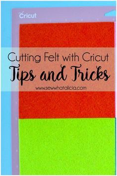 Cut Felt With Cricut, Cricut Tips And Tricks, Whatsapp Tricks, Cricut Help, Cricut Mat, Felt Stories, Sewing Courses, Projets Cricut, Felt Books