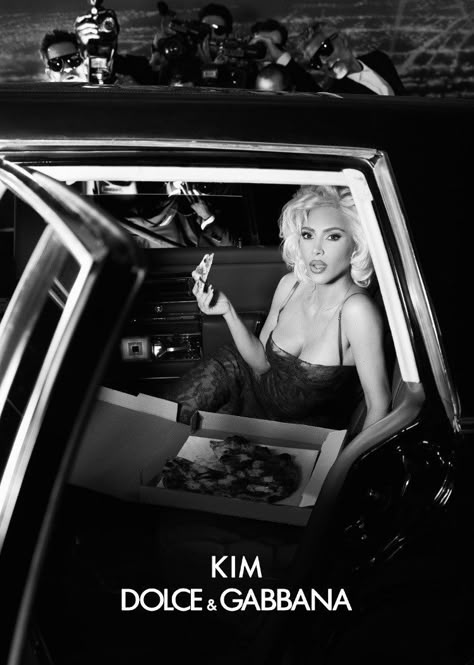 Ciao Kim, Birthday Photoshoot Ideas, 21st Birthday Photoshoot, Bday Shoot, Glam Photoshoot, Photoshoot Themes, Mob Wife, Birthday Shoot, Photoshoot Concept