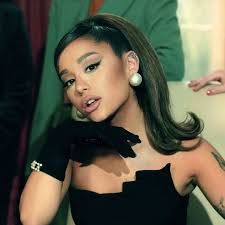 Ariana Grande Positions, Smooth Talker, Ariana Grande Music Videos, Dangerous Woman, Pop Rock, World Music, Look At You, Photography Business, Pop Star