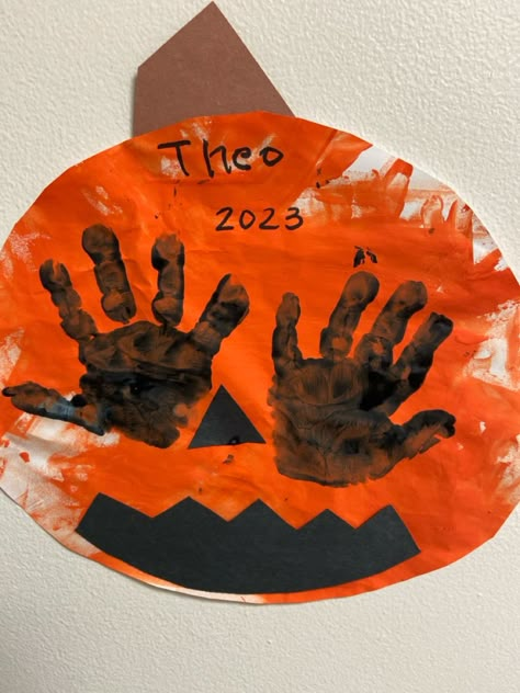 Infant pumpkin handprint fun Halloween Crafts Preschool Handprint, October Art Projects For Toddlers, Pumpkin Art Toddlers, Pumpkin Art For Infants, Pumpkin Infant Art, Halloween Crafts For One Year Olds, Kids Halloween Pumpkin Crafts, Toddler Pumpkin Crafts, Pumpkin Art For Toddlers