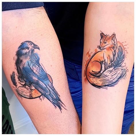 Watercolour Fox and Raven by Lynsey. Done at Chronic Ink Tattoos - Toronto, Canada Fox And Crow, Fox And Moon, Watercolour Tattoos, Tattoo Toronto, Father Daughter Tattoos, Tattoo Thoughts, Crow Tattoo, Raven Tattoo, Mother Daughter Photography