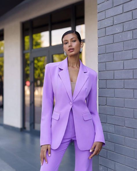 The purple suit with slits is your key to elegance and style. •Use the coupon to get an extra $15 off and elevate your look effortlessly! #womensuit #purplesuit #2piecesuit Women Prom Suit, Purple Suit, Prom Suit, Purple Suits, Dark Violet, Womens Suits, Prom Suits, Flared Trousers, Fitted Trousers