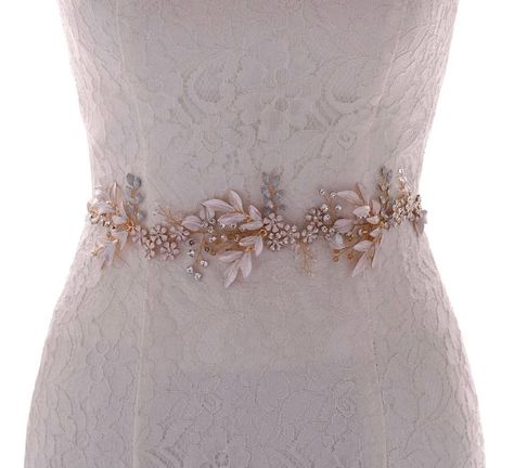 Payet Kebaya, Sash Ideas, Pearl Belt, Bridal Belts, Evening Wear Dresses, Bride To Be Sash, Bridal Sash Belt, Prom 2023, Wedding Dress Belt