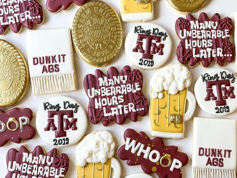 Texas A&m Ring Day Cookies, Aggie Ring Dunk Cookies, Ring Dunk Cookies, A&m Ring Dunk, Aggie Party, Aggie Ring Dunk, Aggie Ring Day, Ring Dunk, Grad Cookies