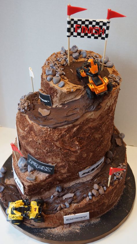 Quading cake Quad Birthday Cake, Quad Birthday Party, Quad Bike Cake, Dirt Bike Birthday Cake, Atv Cake, 4 Wheeler Cake, Bike Birthday Cake, Dirtbike Birthday Party, Dirt Bike Cake